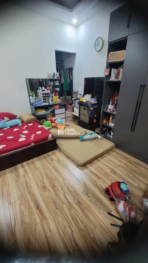 BÁN GẤP NHÀ ĐẸP. Đường TRẦN VĂN QUANG, P10 Tân Bình. 4 LẦU. chỉ 10.6 tỷ Thương Lượng.