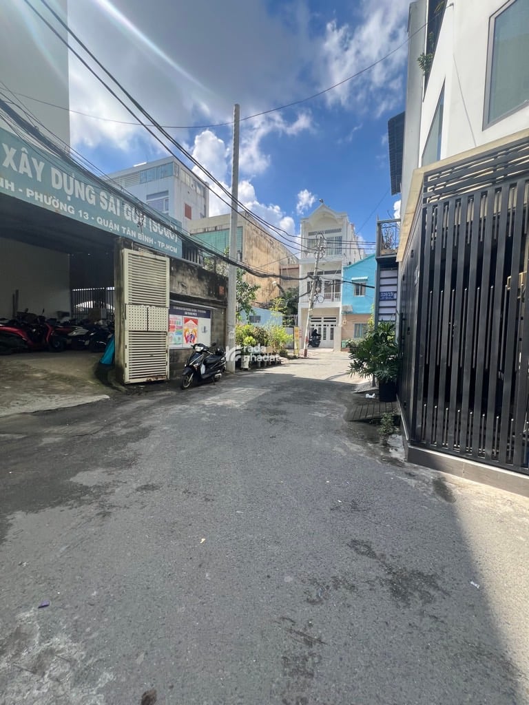 KHU ETOWN, HẺM XE HƠI TRƯỜNG CHINH, TÂN BÌNH, 170M2 TIỆN XÂY. GIẢM 350TR CHỈ 24.78T TL 