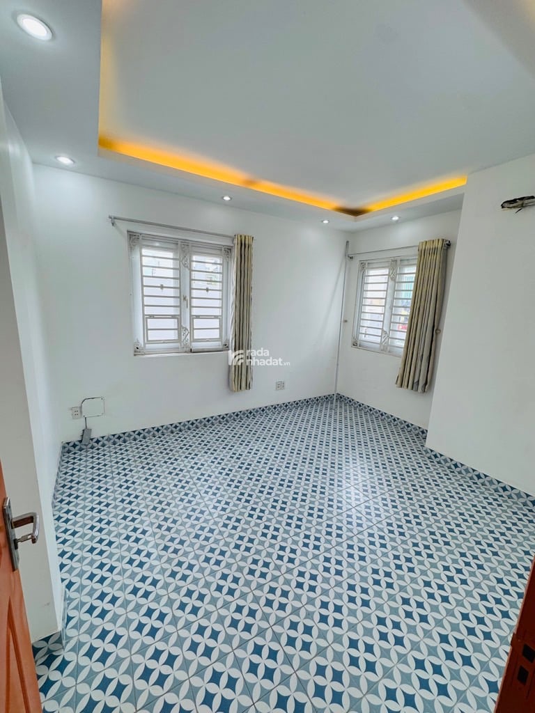 LÔ GÓC VIEW CÔNG VIÊN - NHÀ 4 TẦNG TÂN QUÝ GẦN AEON MALL - CHỦ BÁN ĐỊNH CƯ