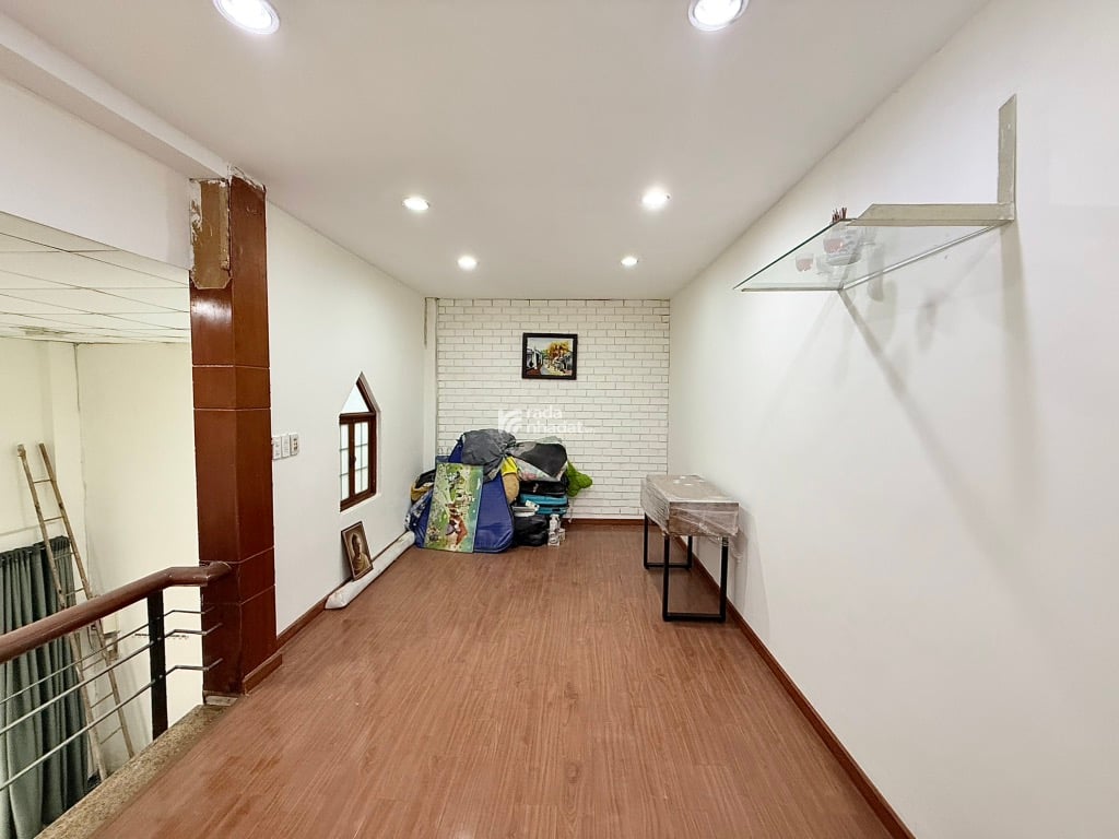 ĐƯỜNG SỐ 18 - SÁT XE TẢI THÔNG - QUANG TRUNG - CÔNG VIÊN LÀNG HOA - P8 GV - 59M (5.5x10.5) - NỞ HẬU