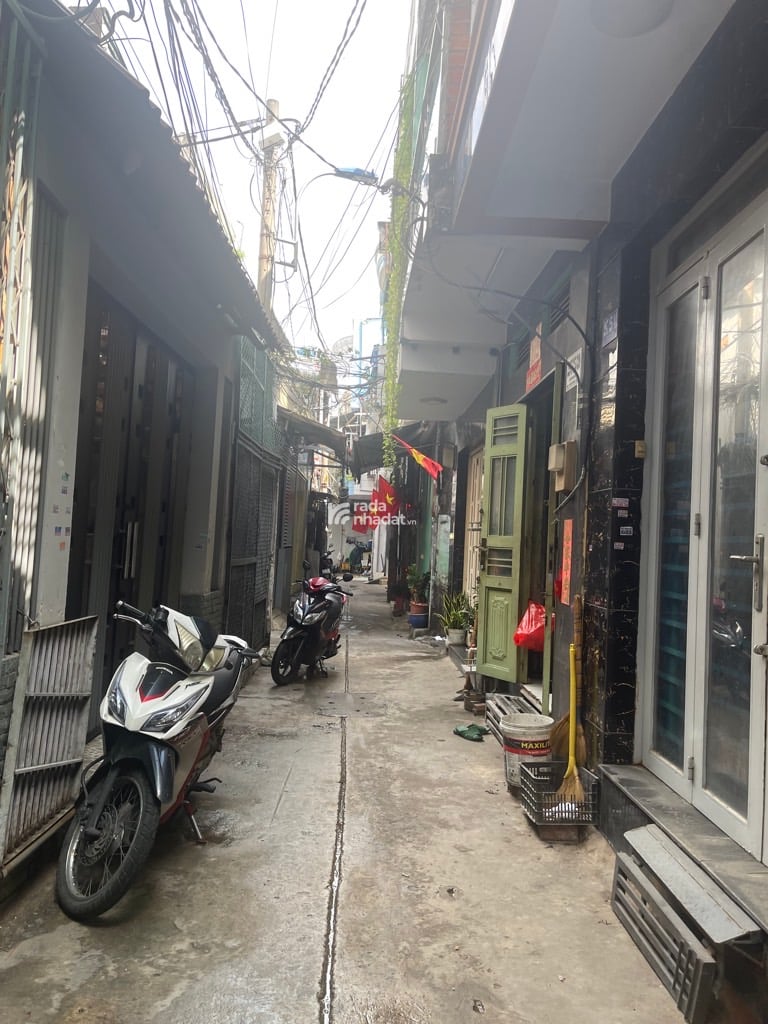 GIÁP QUẬN 6 - TÂN PHÚ NHÀ MỚI 2 TẦNG DTS 57,5m2,  GIÁP KHU TÊN LỬA 