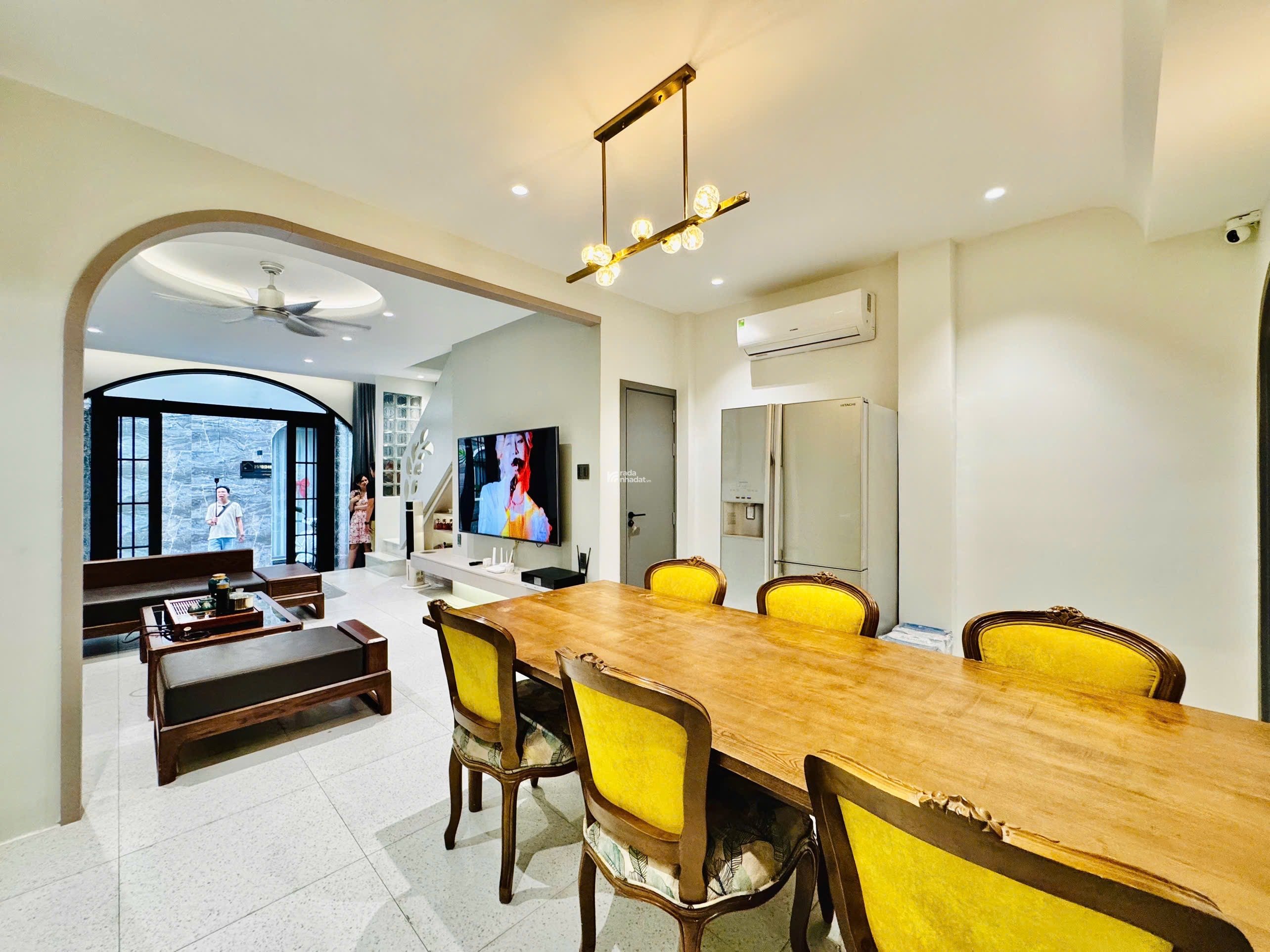 BÁN NHÀ 3 TẦNG Hoàng Hoa Thám, Bình Thạnh-TẶNG Nội thất cao cấp thiết kế theo nhà-GIÁ 9,3 TỶ TL