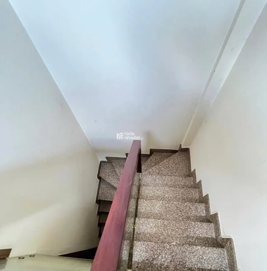 Bán nhà 3 tầng  Trần Văn Quang, Phường 10, Tân Bình chỉ 5.8 tỷ