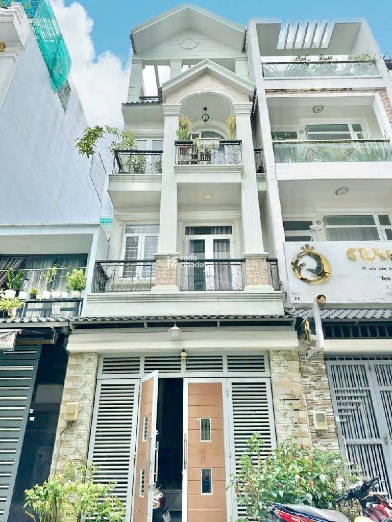 NGAY ĐẦM SEN, HẺM XE HƠI TÔ HIỆU, TÂN PHÚ, 60M2 HIẾM CÓ. GIẢM 450TR CHỈ CÒN 8.7T TL TỐT