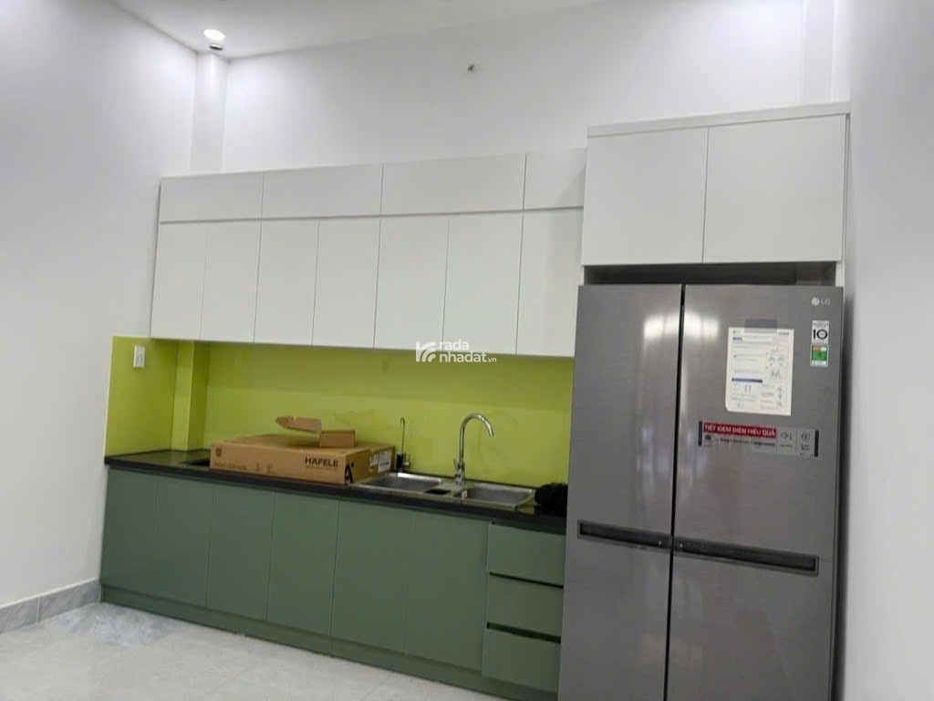 Mặt tiền đường số cạnh Chợ Tân Mỹ Phú Mỹ Hưng ngang 4m dài 10m nhà 3 tầng 3 phòng chỉ 10 tỷ nhỉnh