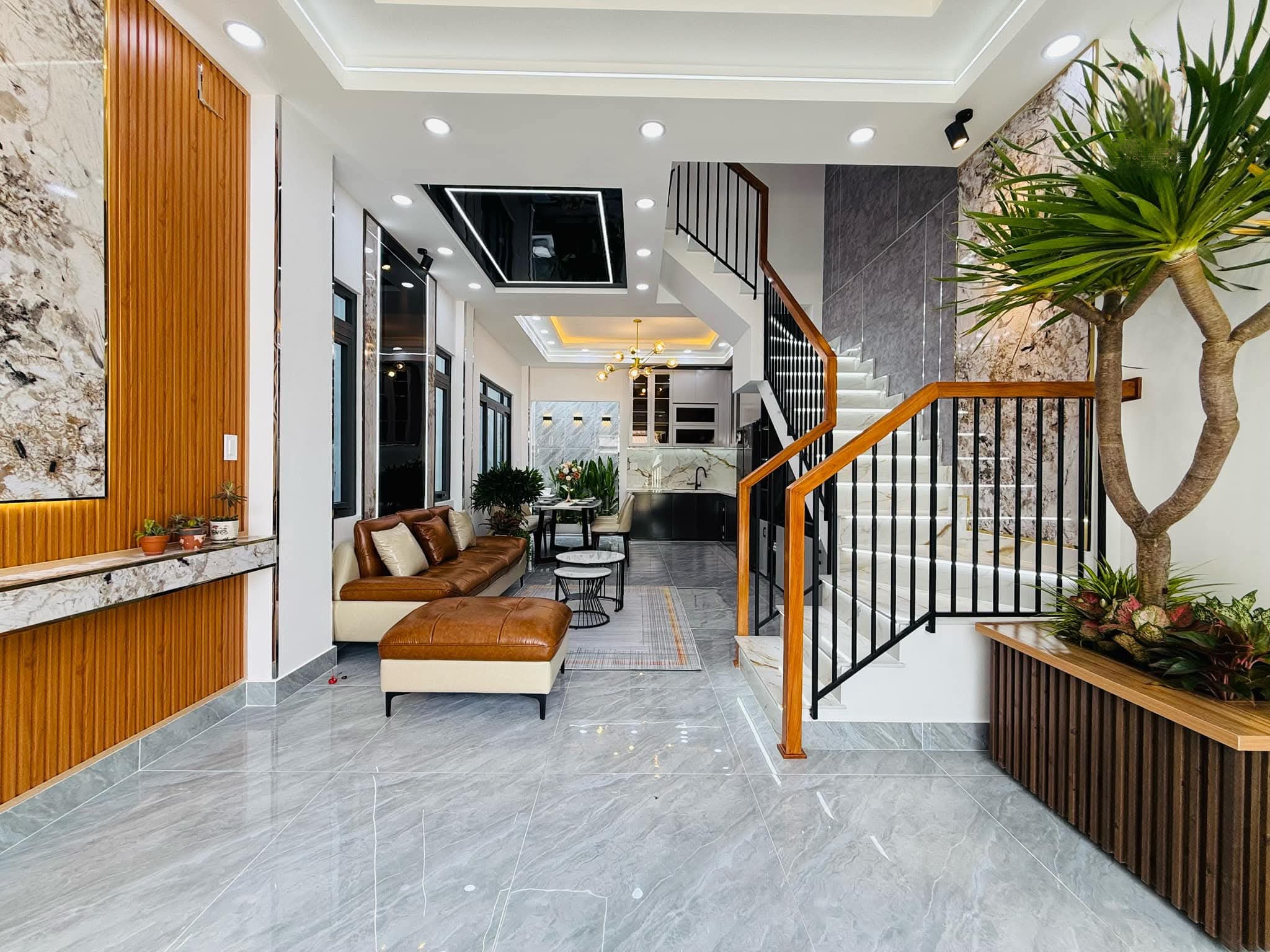 Chú Cẩm bán giá 4 tỷ 880 nhà 43m2 Đường số 22, Hiệp Bình Chánh.Cách chợ Hiệp Bình 700m