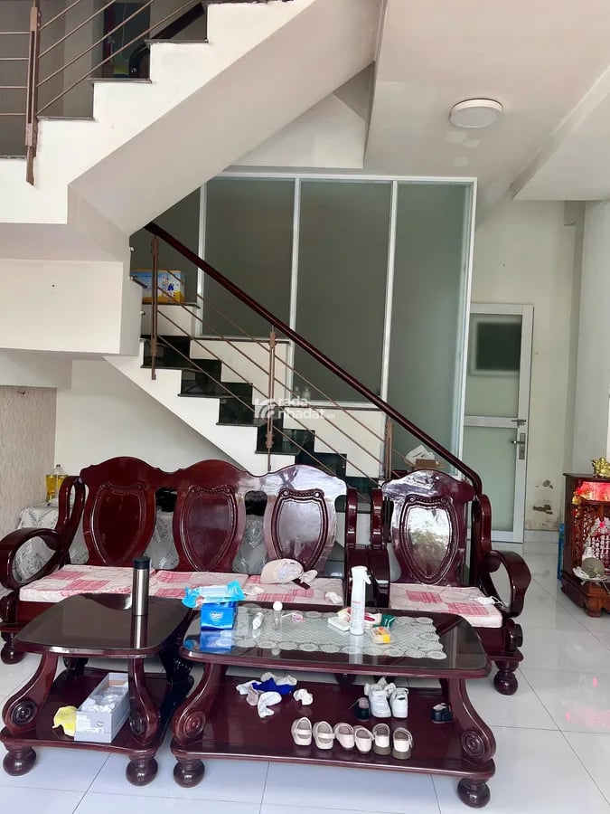 Bán GẤP nhà đẹp đường Gò Cẩm Đệm, P10 Tân Bình. 60m2. chỉ 9.7 tỷ Thương Lượng.