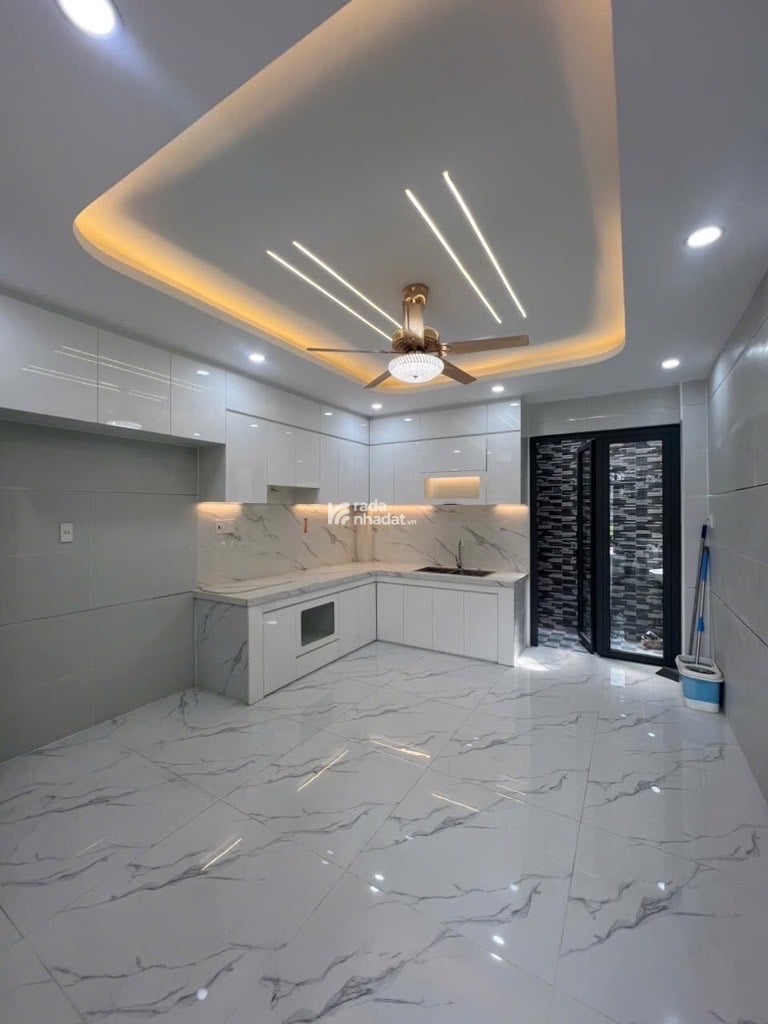 Bán nhà khu phân lô đồng bộ bình hưng hoà b