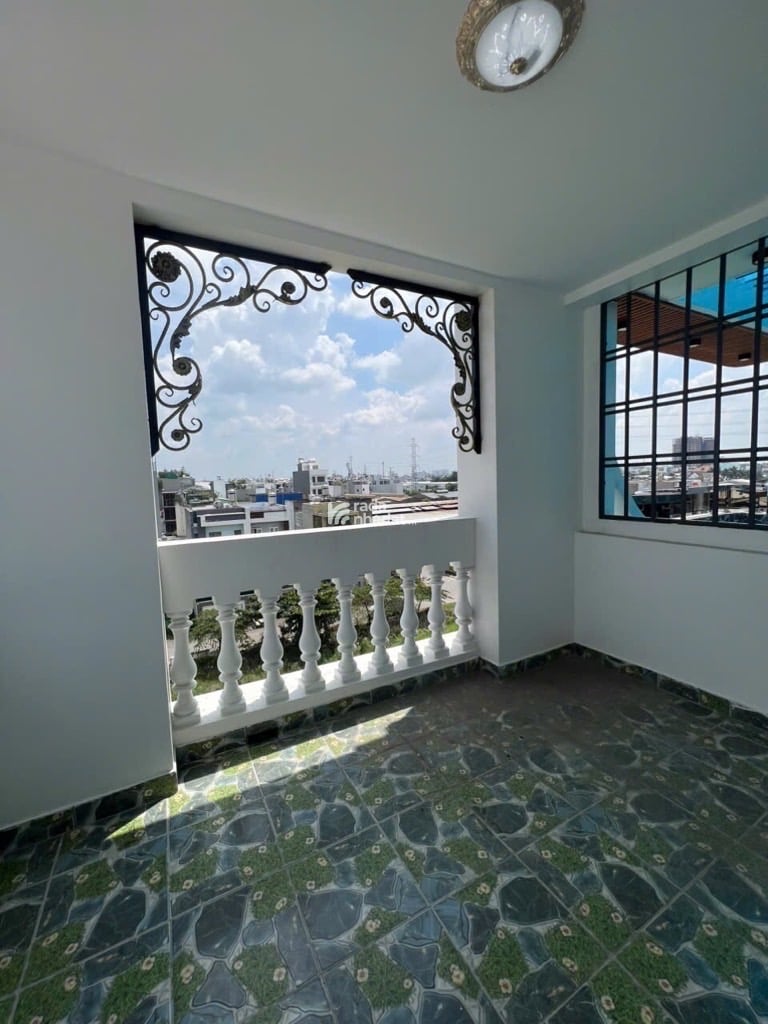 Bán nhà khu phân lô đồng bộ bình hưng hoà b