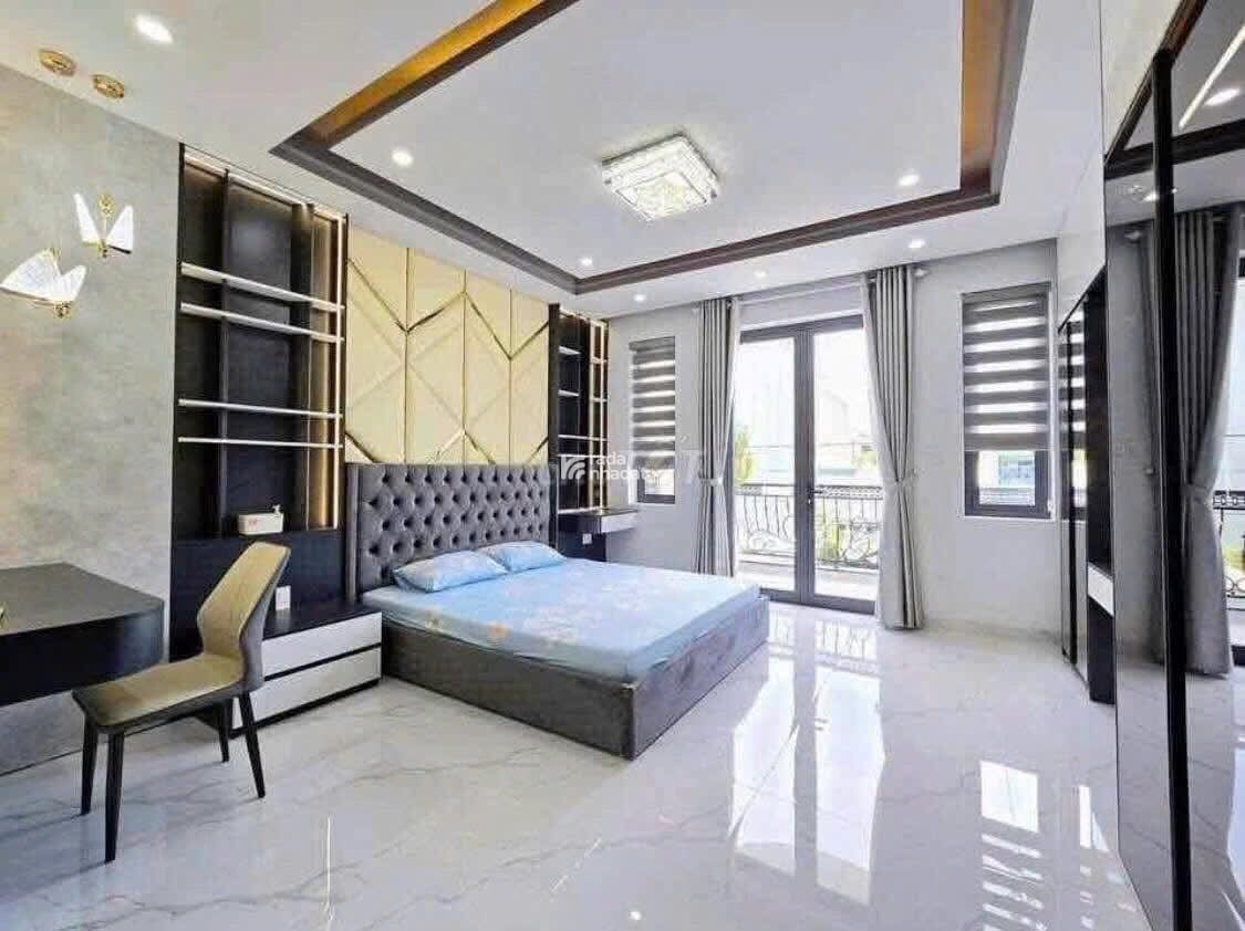 BÁN NHÀ PHỐ ĐẸP GẦN CHỢ BÌNH CHÁNH CẦN ĐƯỚC LONG AN 95m2 GIÁ CHỈ 2 TỶ450 SHR