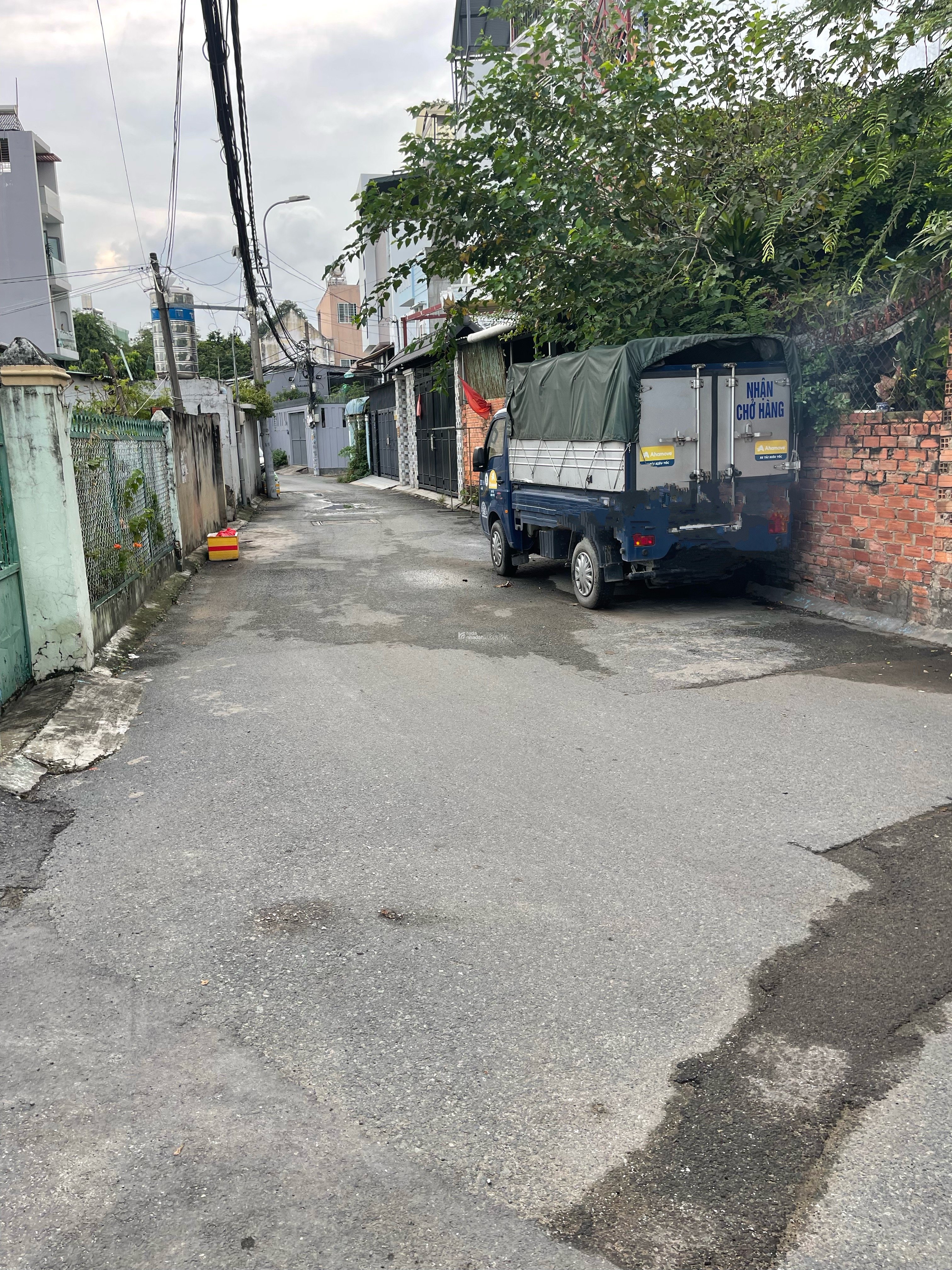 B.Á .N N.H.À 4 TẦNG GIÁ MỀM NHƯ CÁI GỐI MƠ