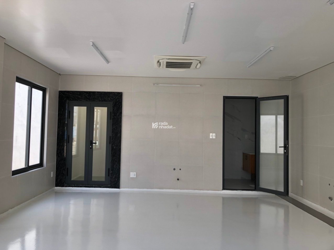 Cho thuê biệt thự quận Thủ Đức . HXT đường 19 ,sau lưng Gigamall P Hiệp Binh 