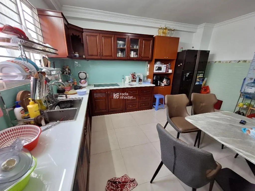Bán nhà 4 tầng Nguyễn Hồng Đào, Phường 14, Tân Bình chỉ 12 tỷ