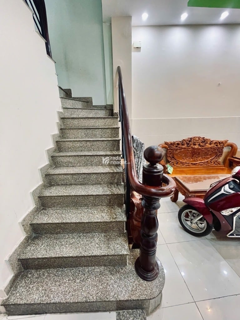 SÁT MẶT TIỀN BÙI THẾ MỸ, TÂN BÌNH, 33M2 CÓ KC Ở NGAY. GIẢM 350TR CHỈ CÒN 4.5T TL 