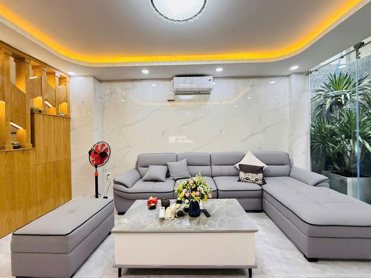 Nhà đẹp khu biệt thự DT(7x17m) 5tầng hẻm xe hơi 666 đường 3 tháng 2 Q10 