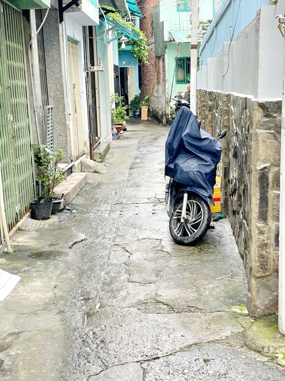 Bán nhà nhỏ 1 lầu hẻm 3m đường Hồ Thành Biên P.4 Quận 8