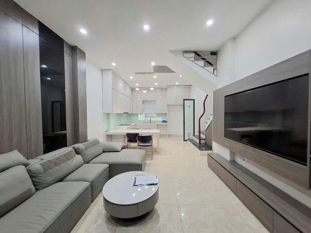 Nhà siêu hiếm ngõ 35 Lê Đức Thọ, Mỹ Đình, ô tô đỗ cổng, 5 tầng, 41m2, mt 4m5 chỉ 9 tỷ.