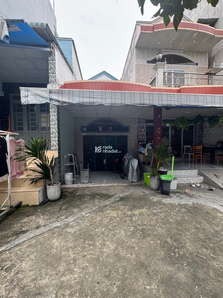 NGỘP BANK CẦN BÁN GẤP -  nhà C4,  75m2 (3,5m x 22m)  , sổ riêng -  Giá giám chỉ còn  3,4 tỷ  