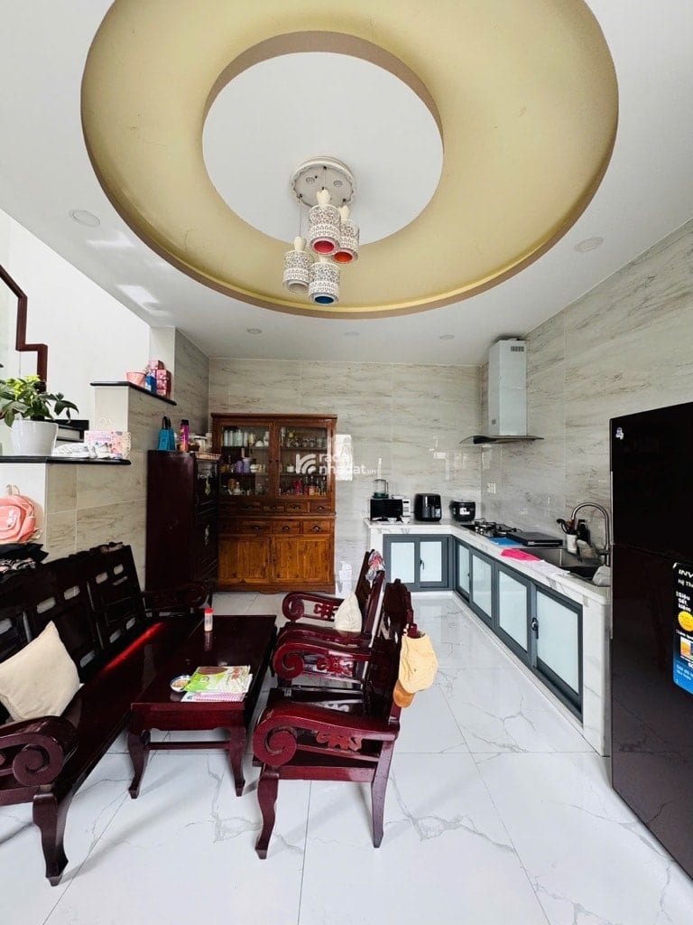 SIÊU PHẨM MẶT TIỀN KINH DOANH MIẾU GÒ XOÀI (106M , 3 tầng ) Giá chào 14 Tỷ Thương lượng mạnh.