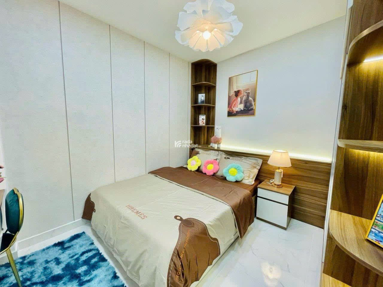 Xoay vốn kinh doanh bán gấp nhà 4 tầng Nguyễn Thượng Hiền, Phú Nhuận, 53m2, SHR giá 3 tỷ 870 TL