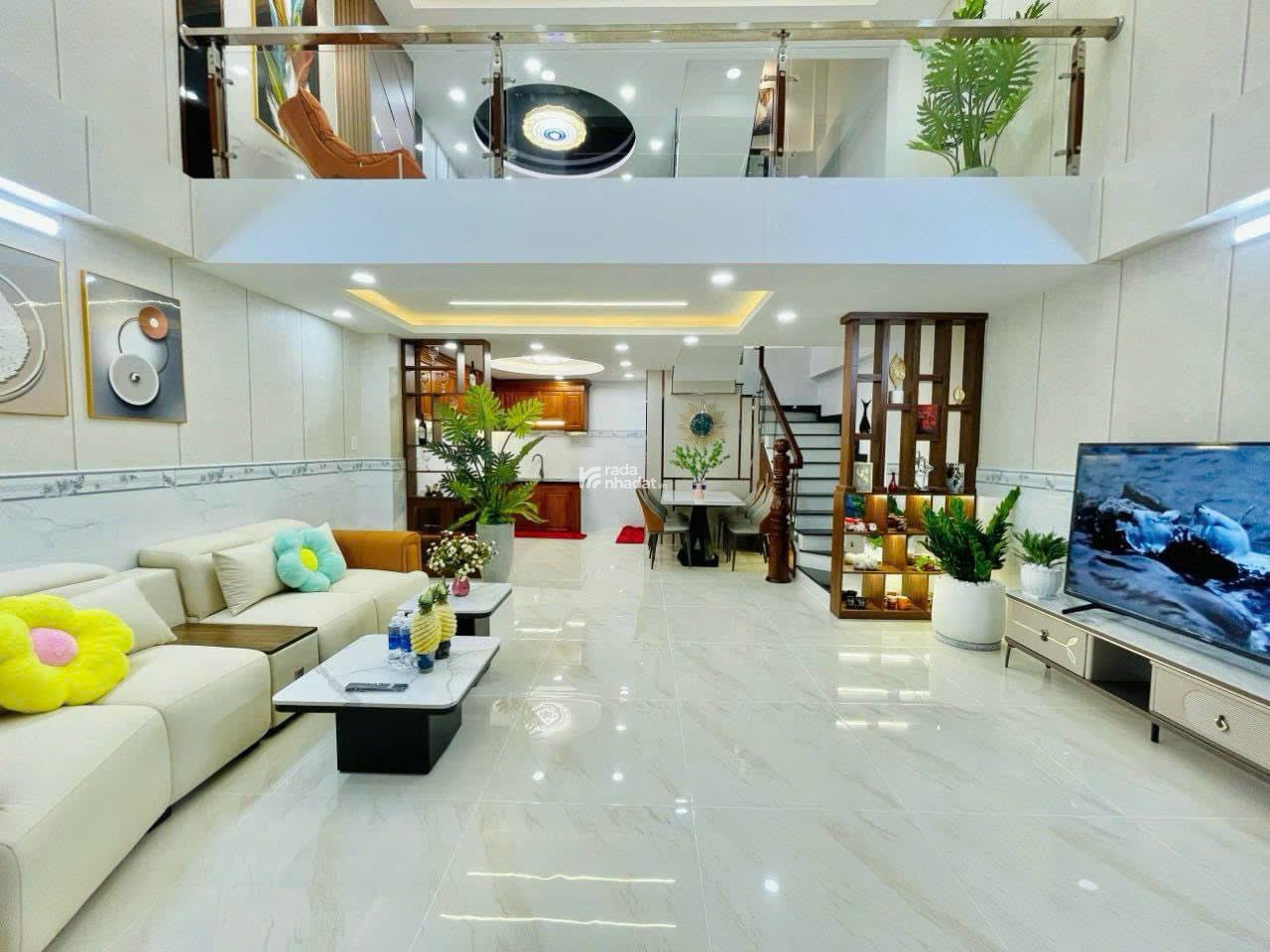 Xoay vốn kinh doanh bán gấp nhà 4 tầng Nguyễn Thượng Hiền, Phú Nhuận, 53m2, SHR giá 3 tỷ 870 TL