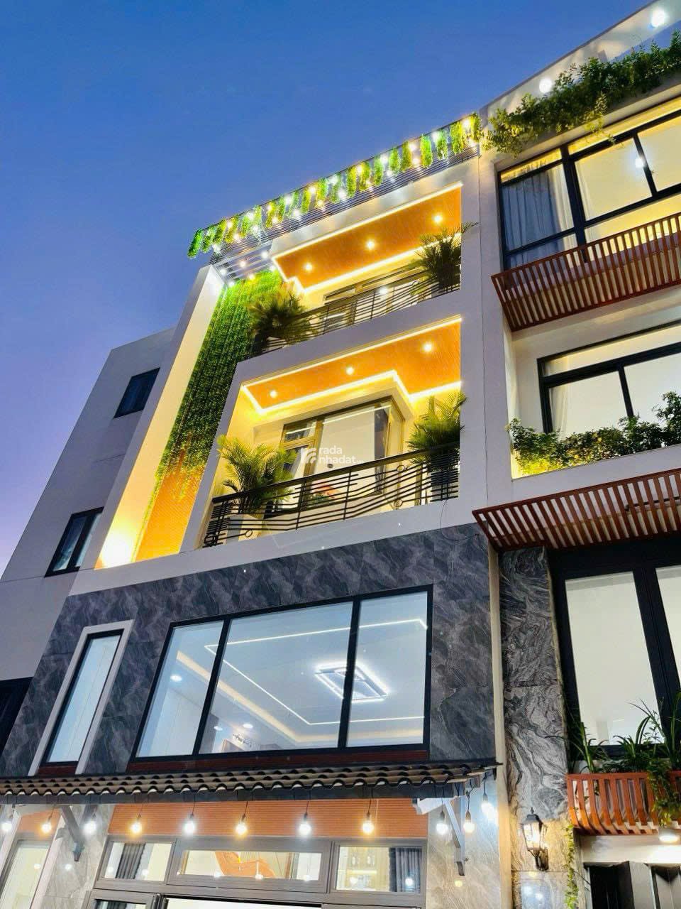 Xoay vốn kinh doanh bán gấp nhà 4 tầng Nguyễn Thượng Hiền, Phú Nhuận, 53m2, SHR giá 3 tỷ 870 TL