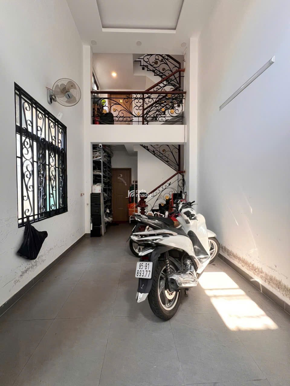 BÁN NHÀ HẺM CMT8 P11, QUẬN 3  -  THU NHẬP 25TR/THÁNG
