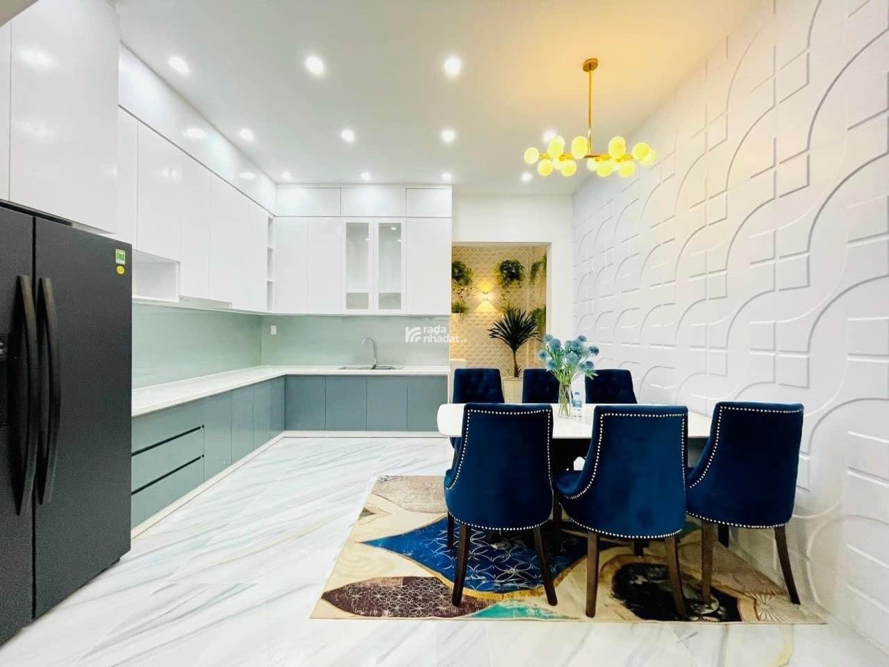 Giá sốc! Nhà hẻm 1 sẹc Tôn Đản, P15, Quận 4, DT 68m2, cách mặt tiền 4 căn