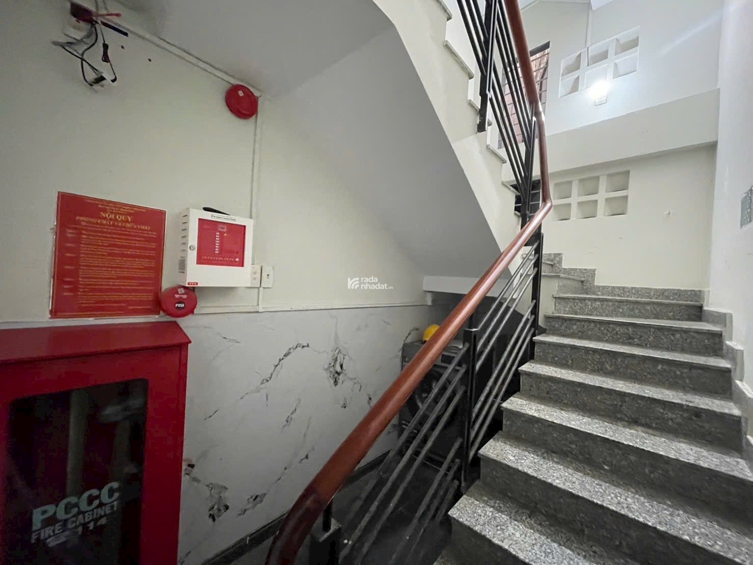 GIẢM MẠNH 1 Tỷ CÒN 11.8 Tỷ - Bán Gấp CHDV dòng tiền 600tr/năm - Hẻm khổng lồ ngay mặt tiền