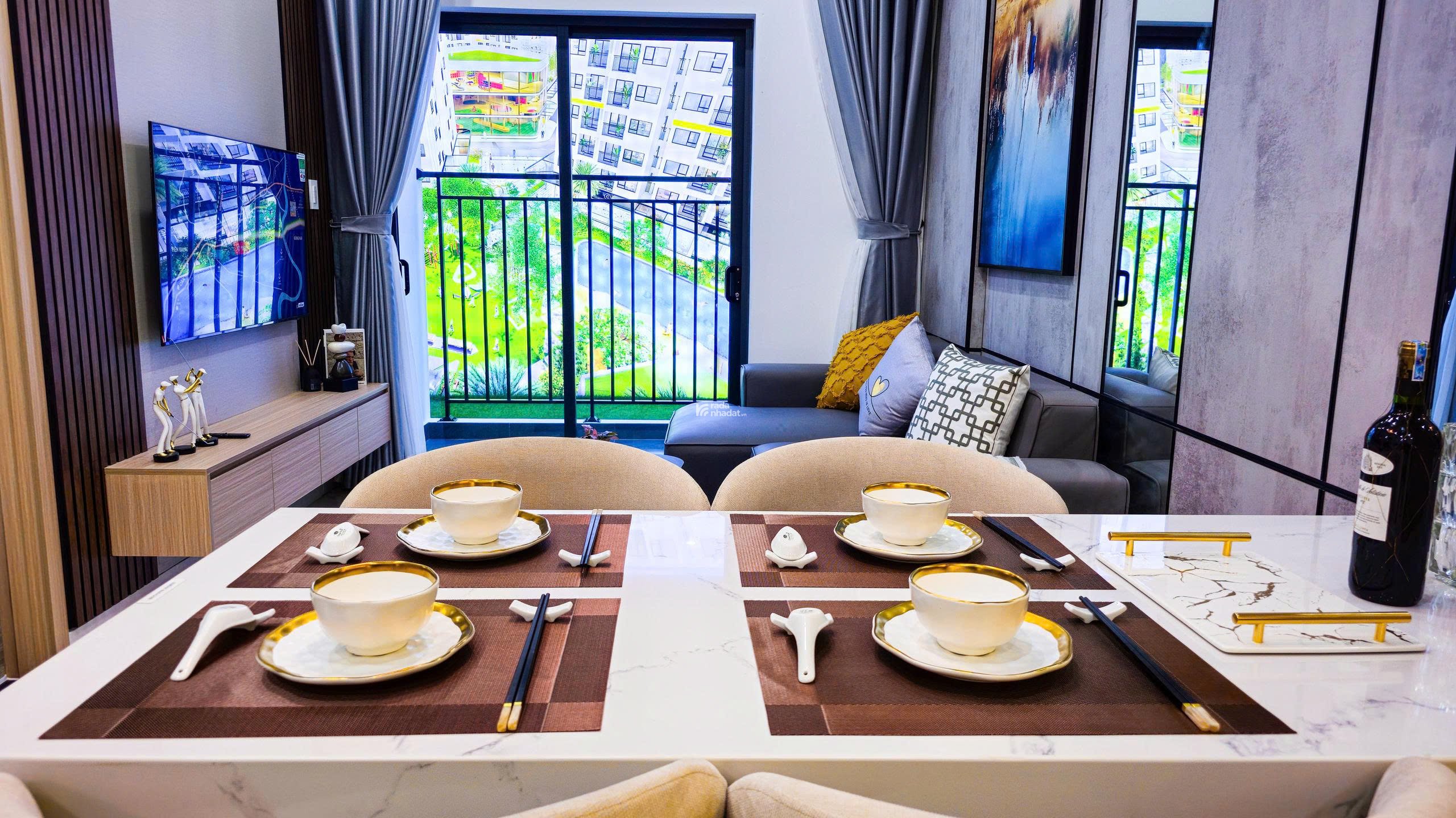 Bán căn hộ Destino 2PN/50m2. Giá 1,3x tỷ/SHR ngay chợ Bình Chánh. Trả 300 triệu nhận nhà ngay