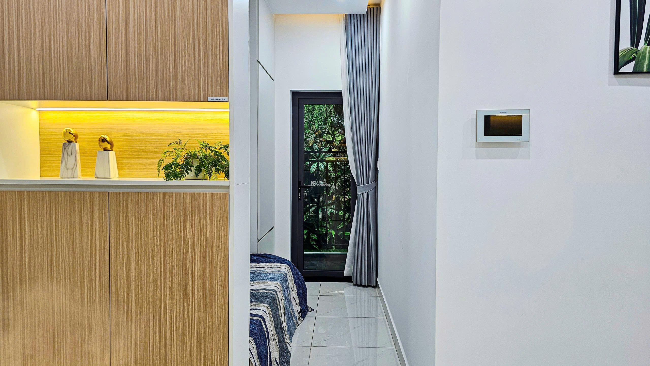 Bán căn hộ Destino 2PN/50m2. Giá 1,3x tỷ/SHR ngay chợ Bình Chánh. Trả 300 triệu nhận nhà ngay