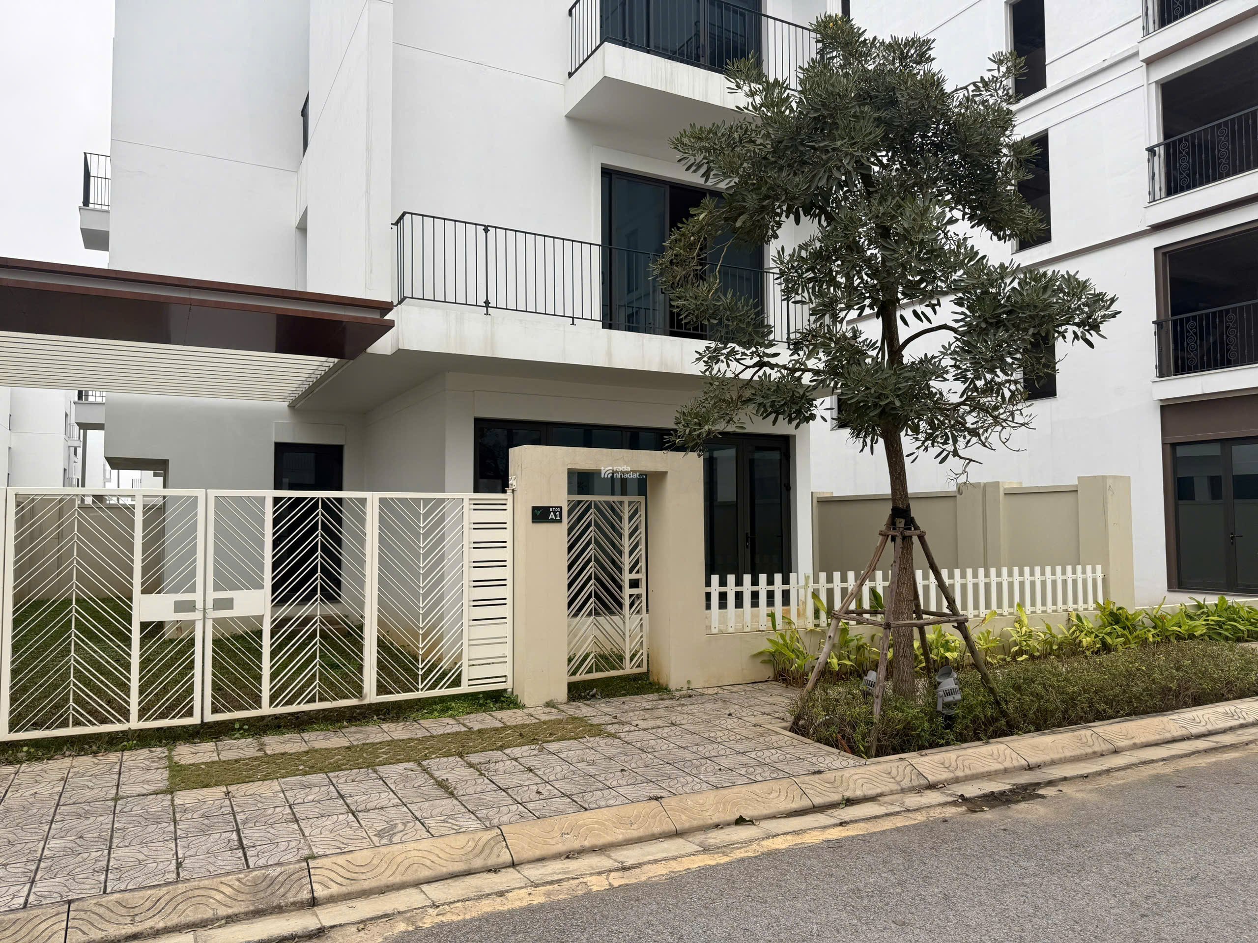 Lô biệt thự song lập Biển Vlasta Sầm Sơn - Vị trí đắc địa - Rẻ nhất thị trường
