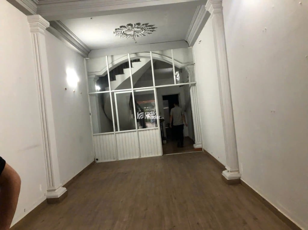 SÁT SÂN BAY, MTKD HOÀNG VĂN THỤ, PHÚ NHUẬN, 108M2 CÓ KC Ở NGAY. GIẢM 350TR CHỈ 23.5T TL