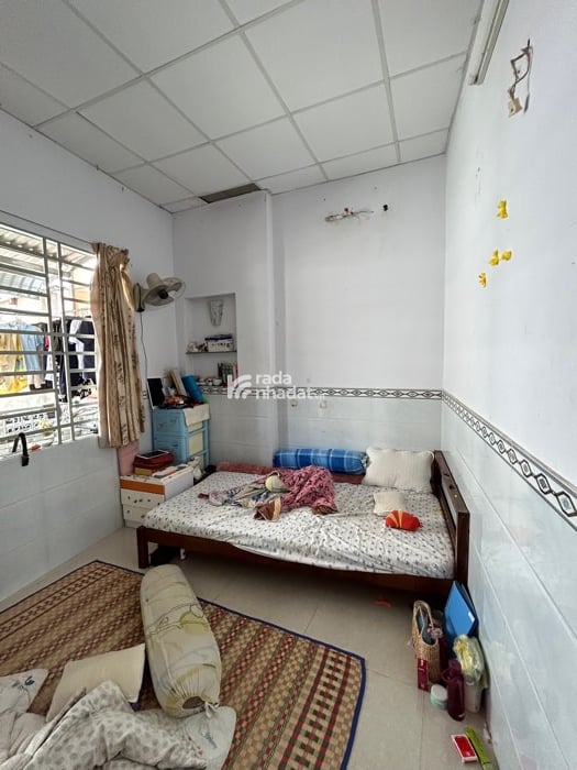 BÁN NHÀ PHƯỜNG 8 QUẬN 6 80M2 5.4 TỶ 7.5X10.5M 5PN BTCT SÁT MẶT TIỀN LÒ GỐM