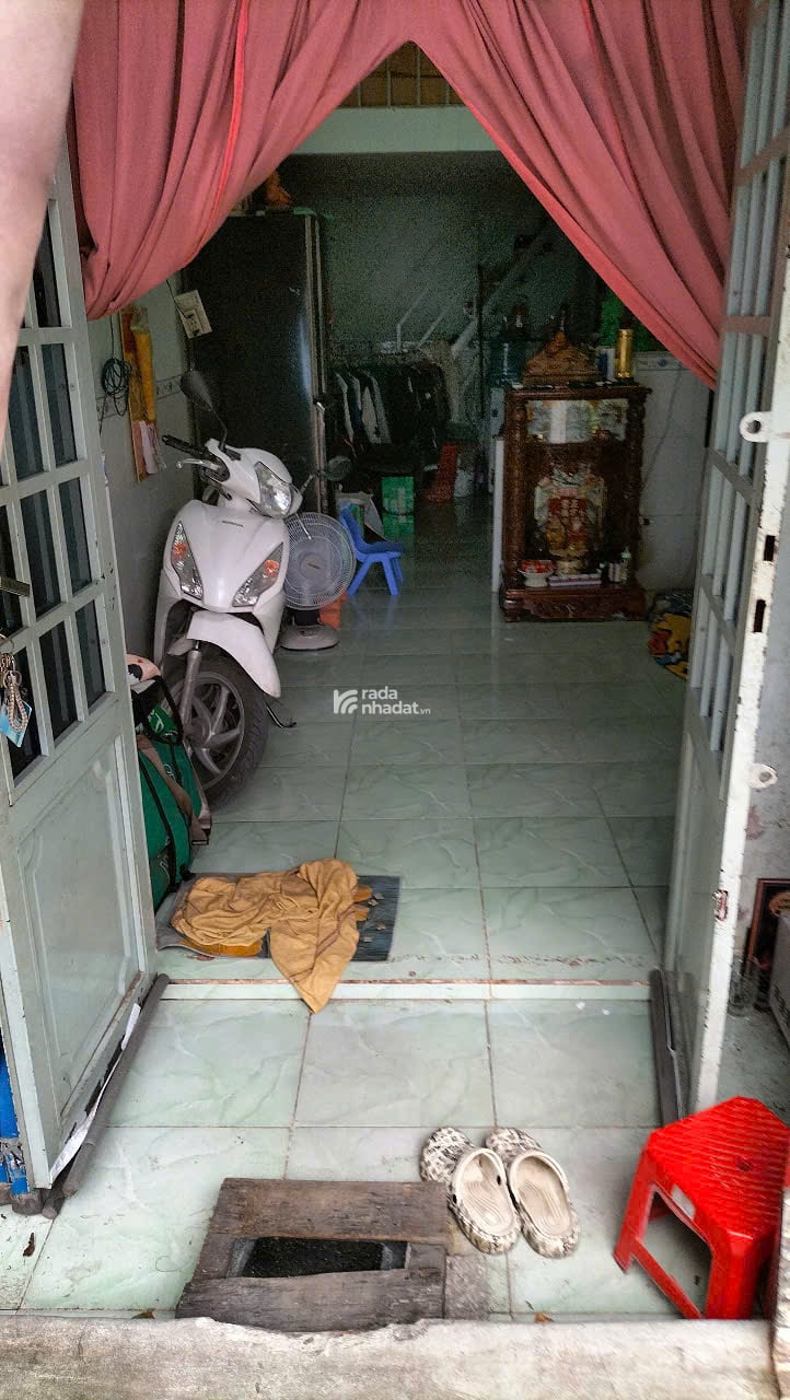 NHÀ ĐƯỜNG NGUYỄN THỊ HUÊ, 4x8,5m, HẺM XE HƠI, NGAY BẾN XE AN SƯƠNG