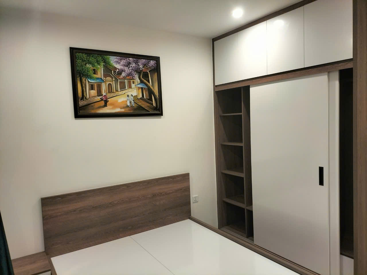 CHO THUÊ CĂN CHUNG CƯ S5.033004 3PN HƯỚNG ĐÔNG NAM CHỈ 10 TRIỆU FULL NỘI THẤT