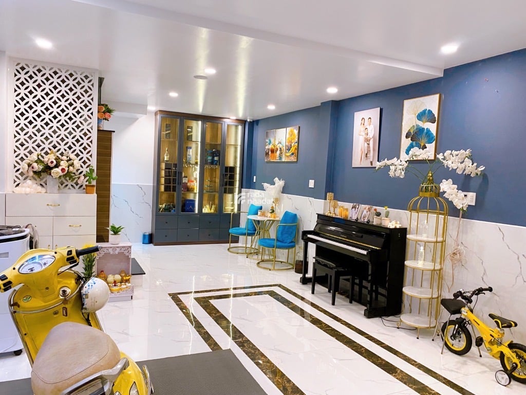 BÁN NHÀ 5 TẦNG - 42m2 - PHƯỜNG 11 - GÒ VẤP - 7.X TỶ