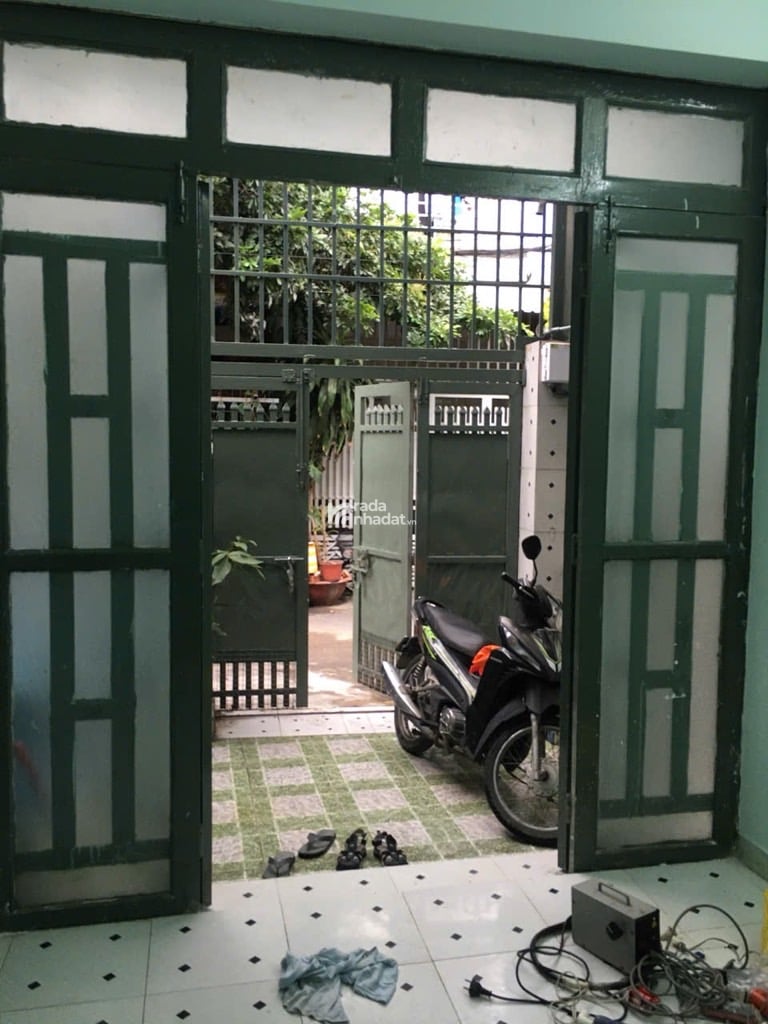 gò vấp 67m2, 3 tầng nhỉnh 5T, hẻm xe hơi, ở ngay