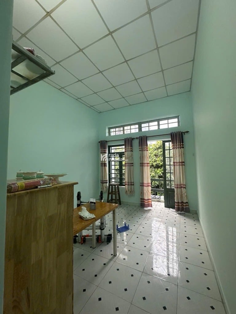 gò vấp 67m2, 3 tầng nhỉnh 5T, hẻm xe hơi, ở ngay