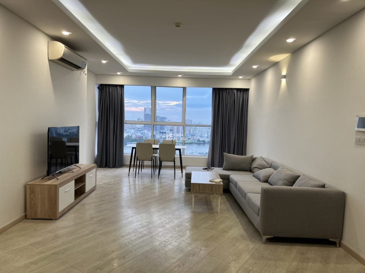Nhà bán nhanh căn hộ Đẳng cấp thượng lưu Thảo Điền Green giá tốt 2PN 2WC 85m2 giá 10.3 tỷ