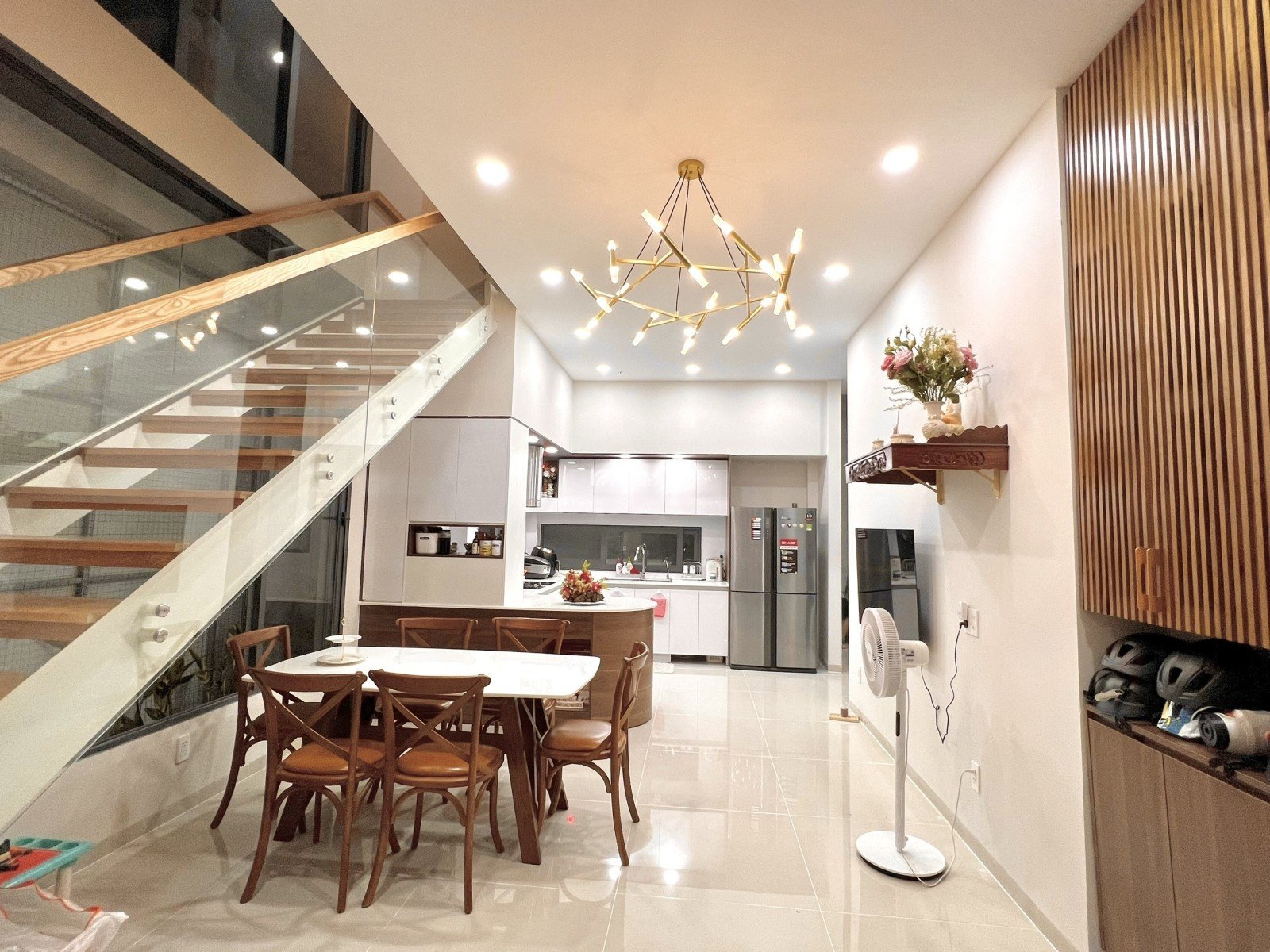 NGỘP giảm 6 tỷ MTKD 4 lầu đẹp Nguyễn Hữu Tiến 160m2 ngang 5m gần Tây Thạnh 19.3 tỷ.