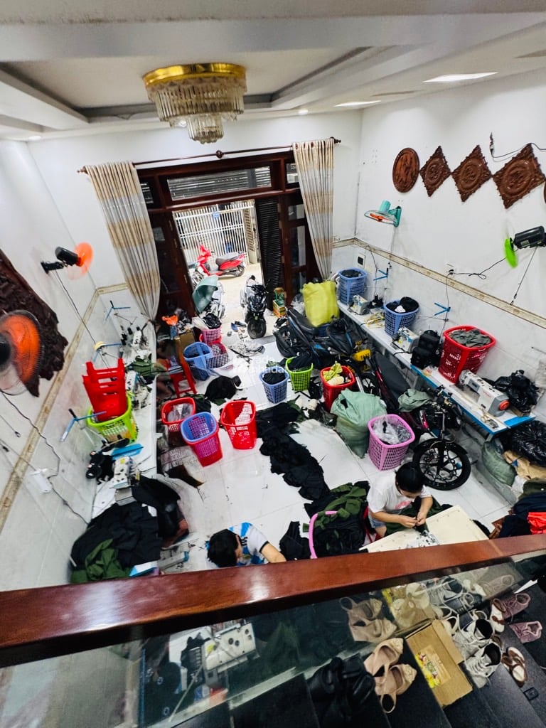 NHÀ MỚI ĐẸP 4 TẦNG NGAY AEON MALL TÂN PHÚ - KHU DÂN TRÍ ĐƯỜNG 5M DÒNG TIỀN 15TR.