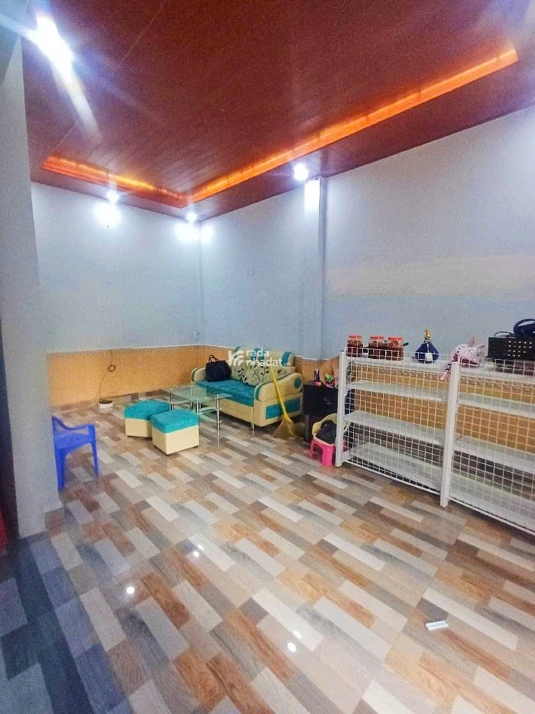 Nhà chính chủ 2 lầu - hẻm ôtô tới cửa- gần KCX Tân Thuận  -4*12 - nhỉnh 5T còn TL