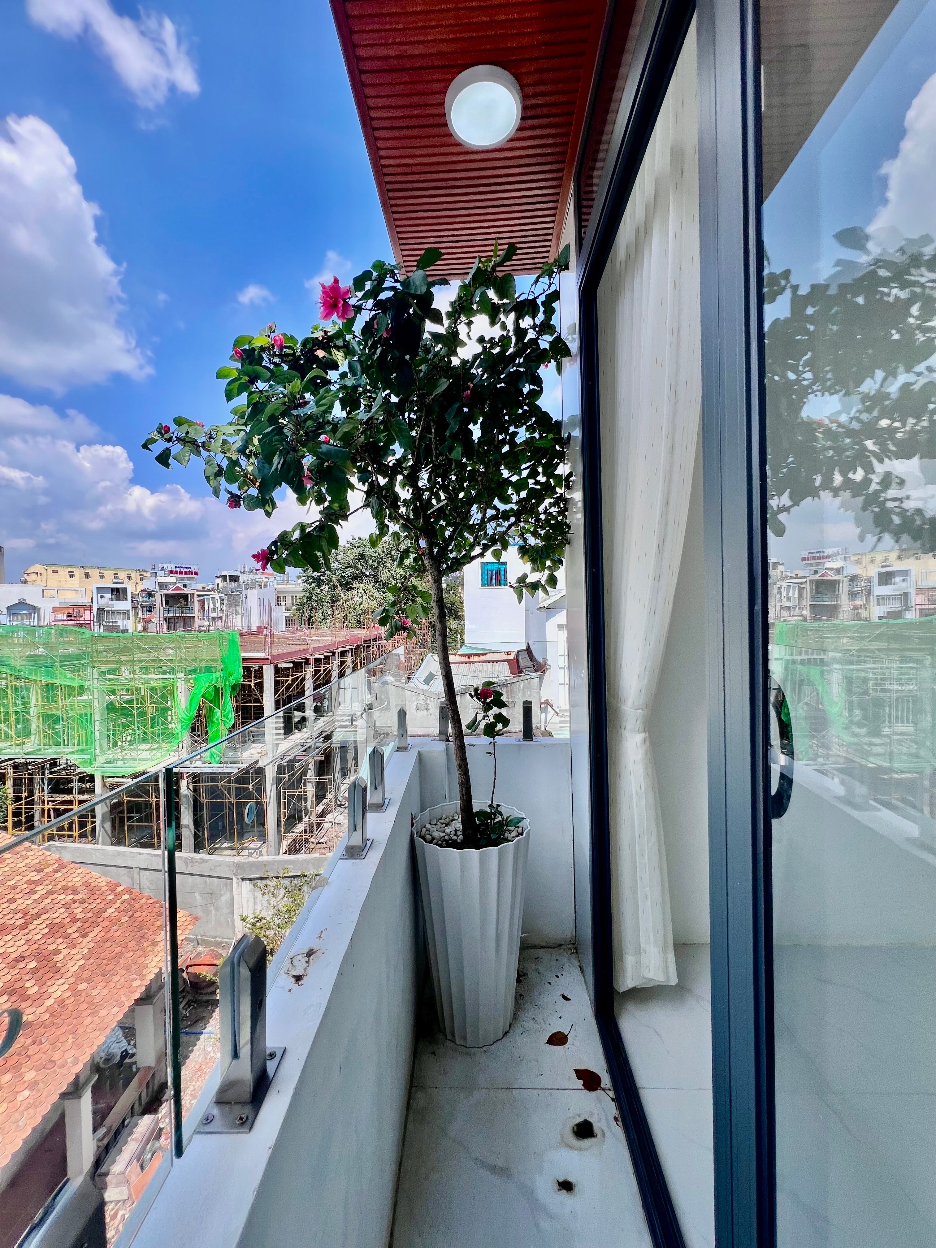 Bán nhà 4m x 7.5m Duy Tân Phú Nhuận 10m ra mặt tiền nhà mới