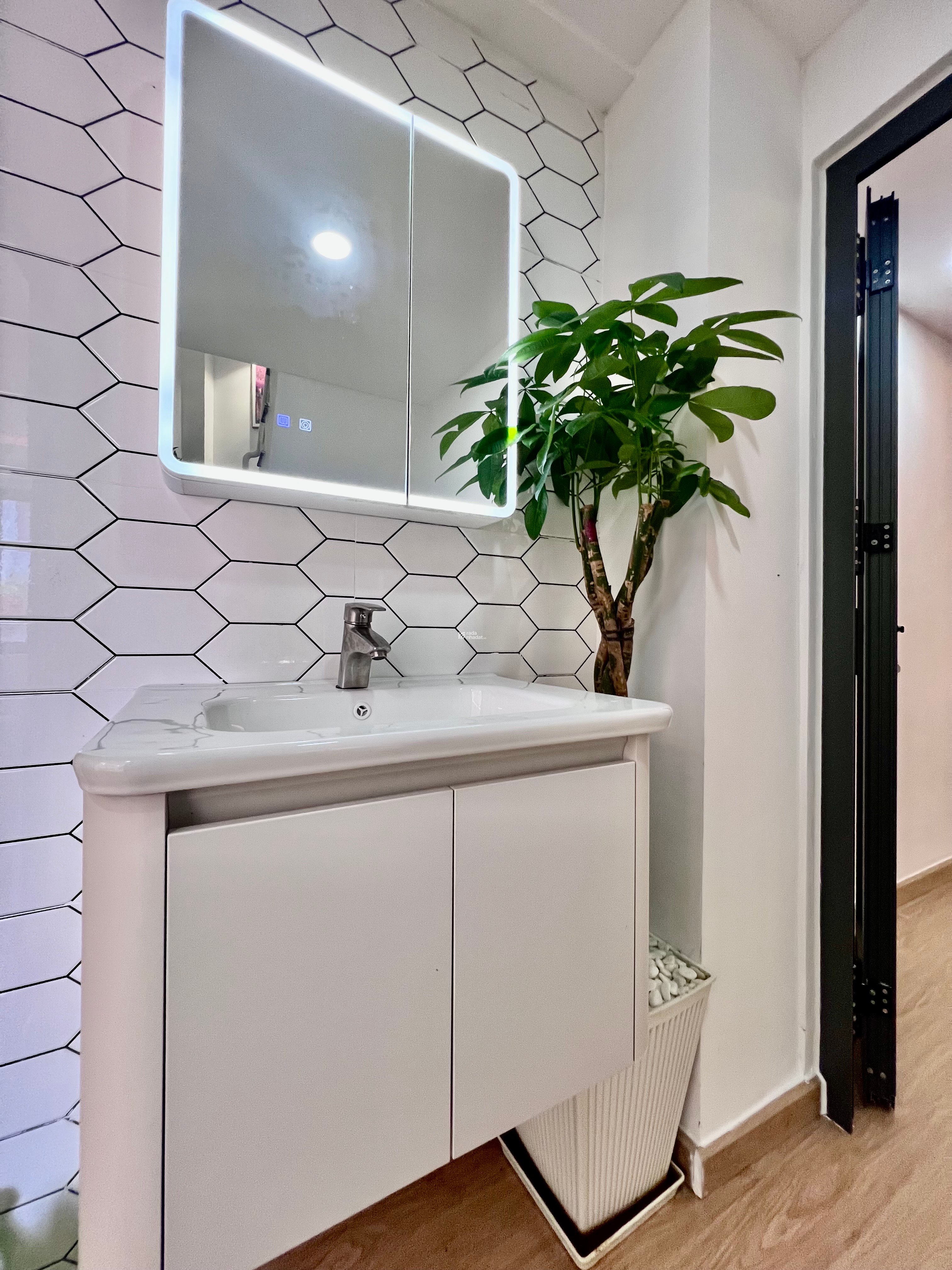 Bán nhà 4m x 7.5m Duy Tân Phú Nhuận 10m ra mặt tiền nhà mới