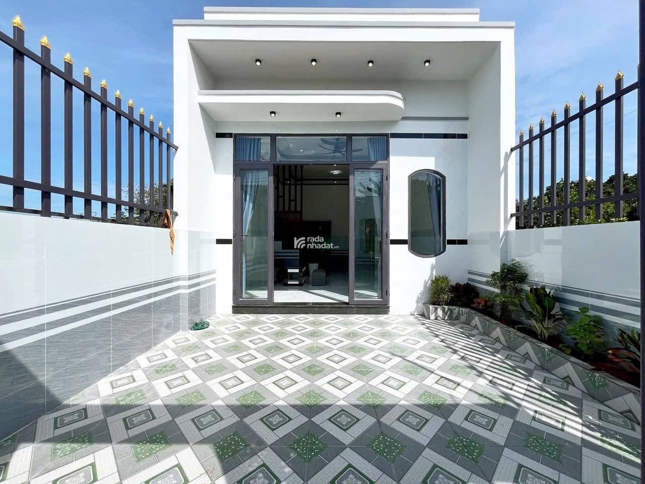 Nhà cấp 4 hiện đại Bến Lức - Long An 