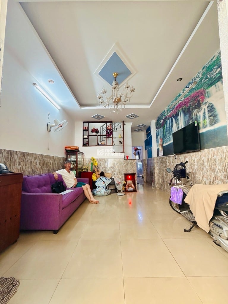 SIÊU PHẨM HUỲNH TẤN PHÁT QUẬN 7 - XE HƠI 4 CHỖ NGỦ TRONG NHÀ 