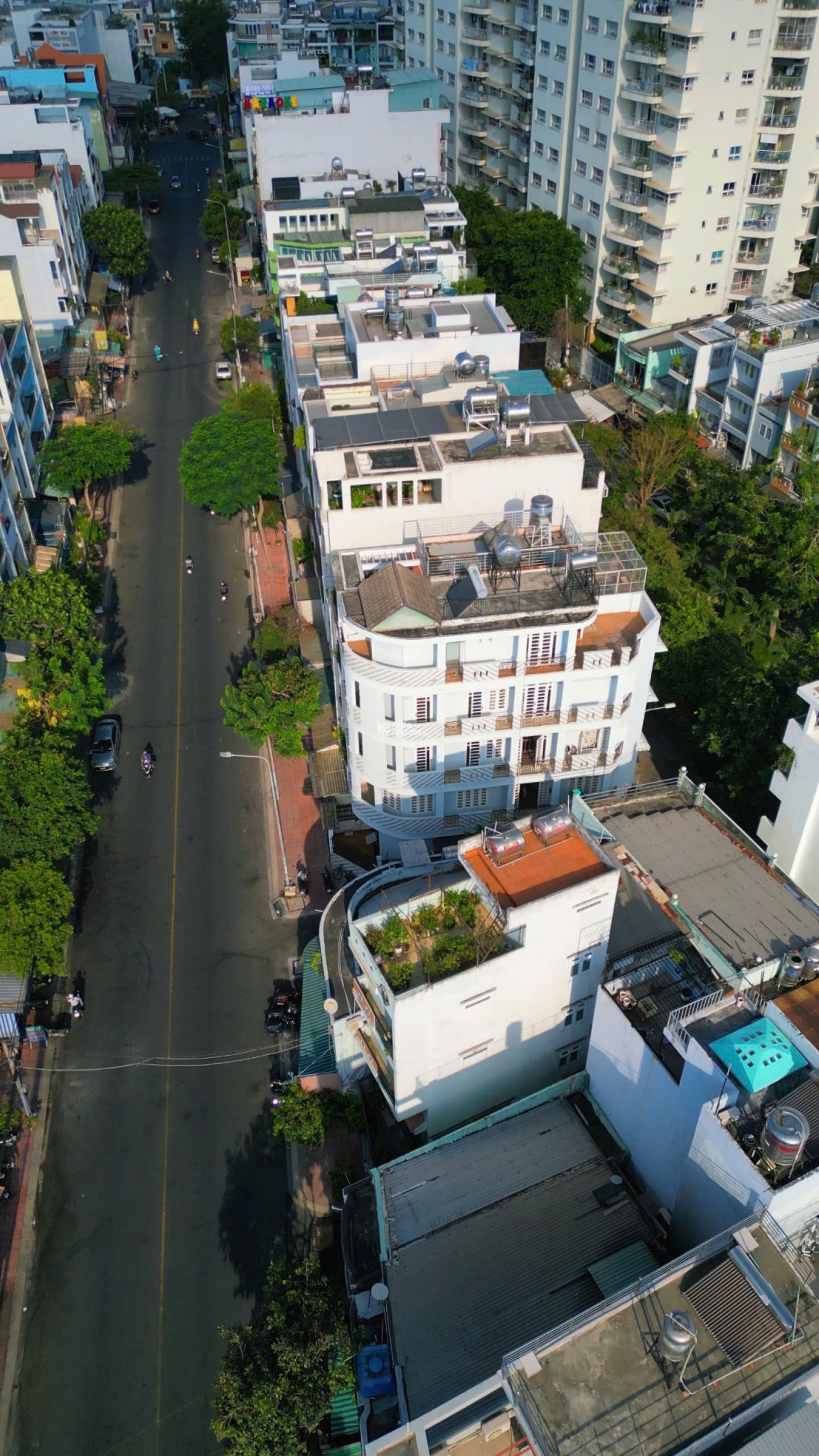 Nhà 5 tầng góc 3 mặt tiền Chợ Lớn P11 Quận 6 (5x18) giá 18 tỷ 500 TL