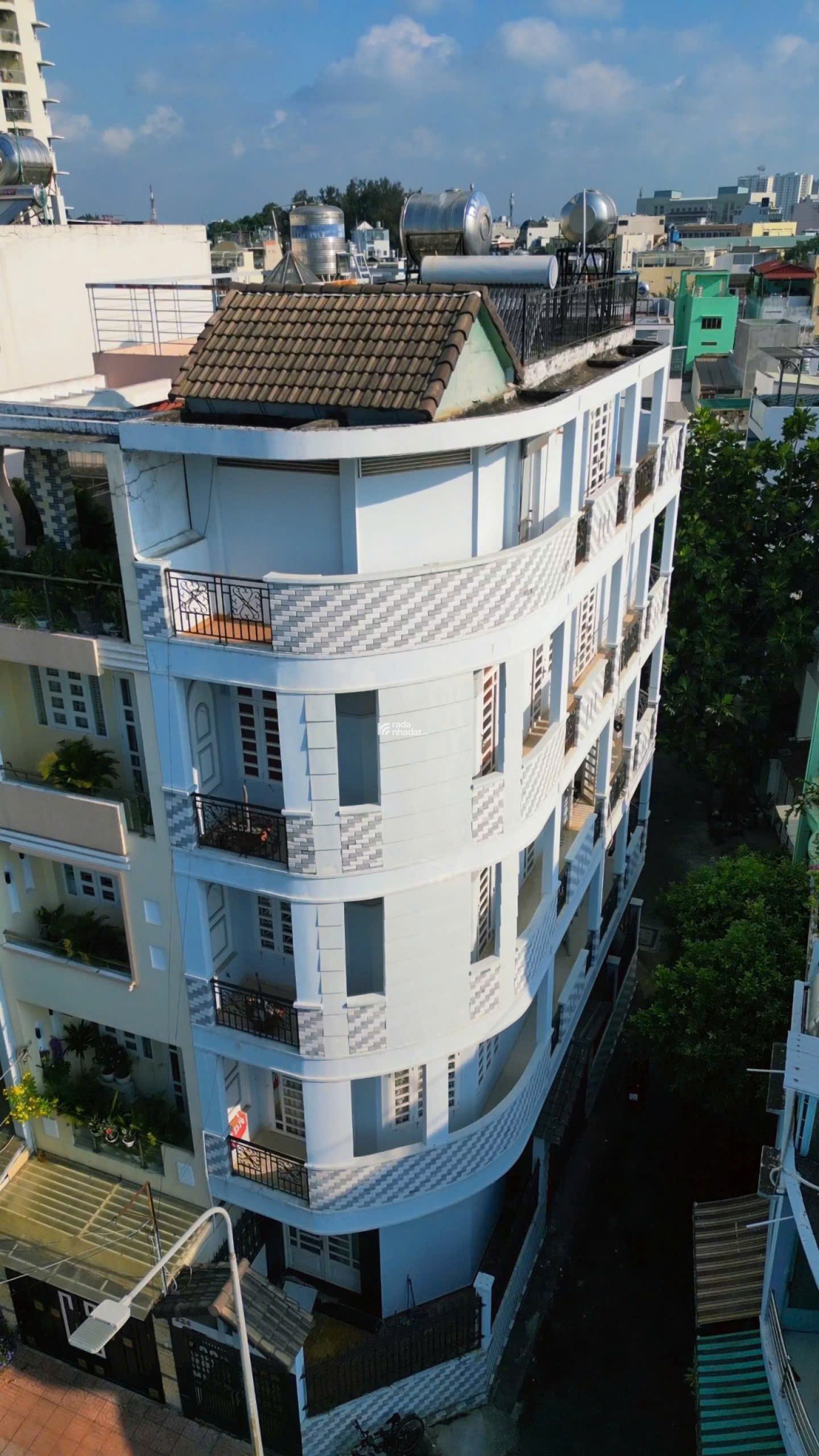 Nhà 5 tầng góc 3 mặt tiền Chợ Lớn P11 Quận 6 (5x18) giá 18 tỷ 500 TL