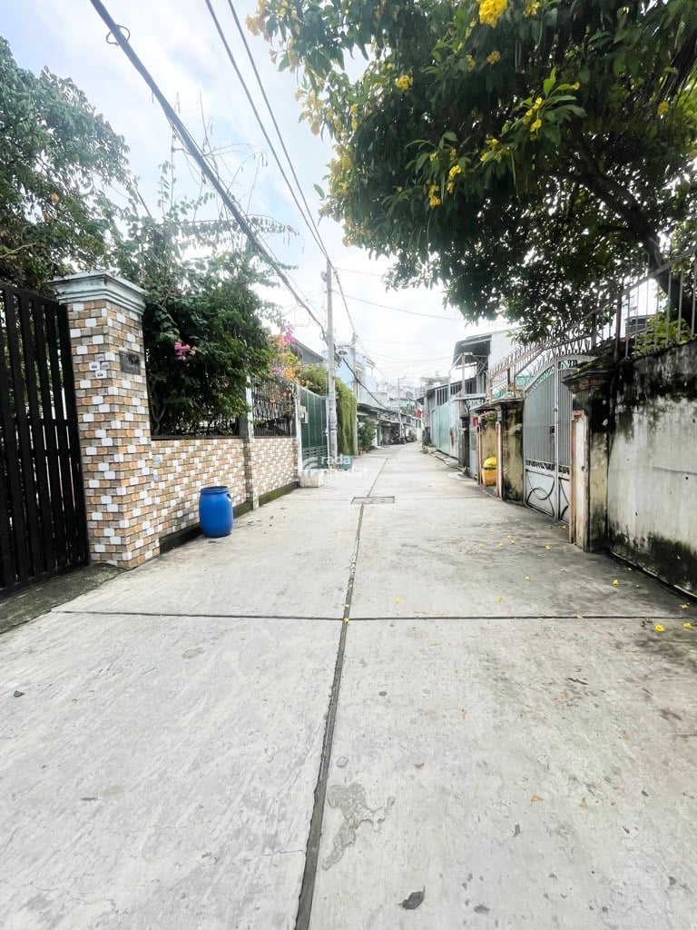 NHÀ 4 TẤM - NGAY EAON TÂN PHÚ - 5x16 - XE TẢI ĐẬU CỬA - XE HƠI NGỦ NHÀ  